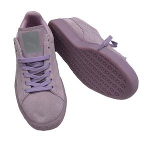 Lavender Puma Sneakers!